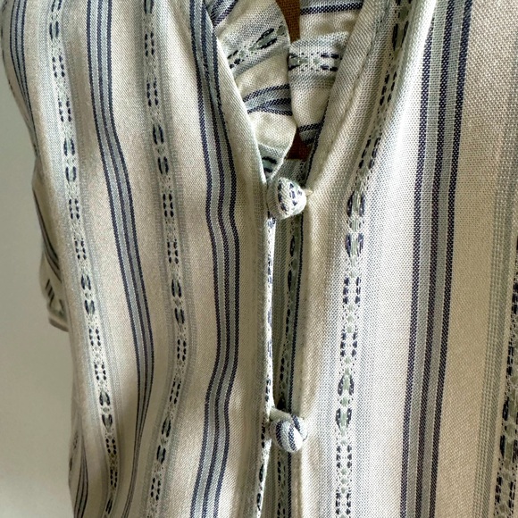 PAIGE Provence Short-Sleeve Blouse Size XS - Picture 4 of 6